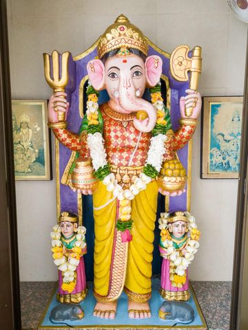 Dar es Salaam Temple Murti Darshan