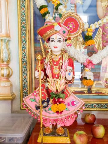 Dar es Salaam Temple Murti Darshan