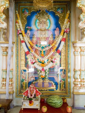 Dar es Salaam Temple Murti Darshan