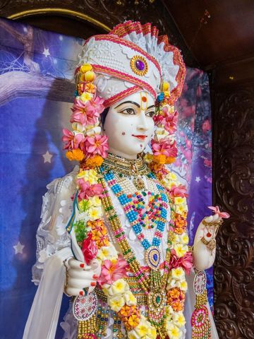 Dar es Salaam Temple Murti Darshan