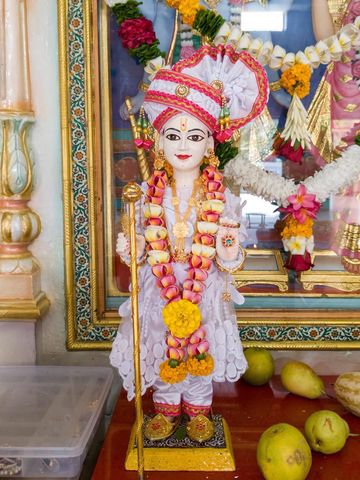 Dar es Salaam Temple Murti Darshan