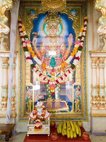 Dar es Salaam Temple Murti Darshan