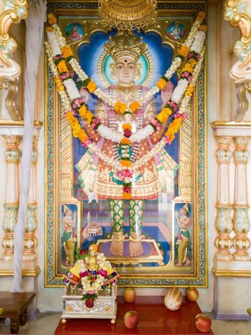 Dar es Salaam Temple Murti Darshan