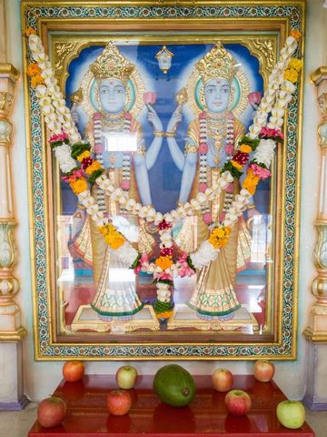 Dar es Salaam Temple Murti Darshan