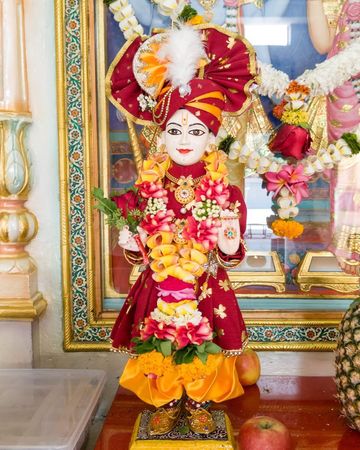 Dar es Salaam Temple Murti Darshan