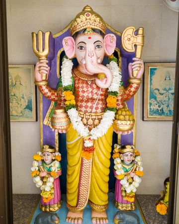 Dar es Salaam Temple Murti Darshan