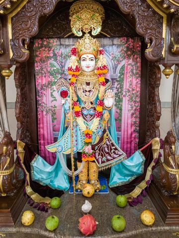 Dar es Salaam Temple Murti Darshan