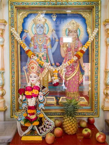 Dar es Salaam Temple Murti Darshan