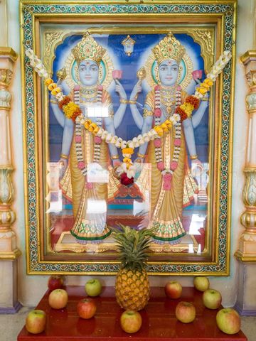 Dar es Salaam Temple Murti Darshan