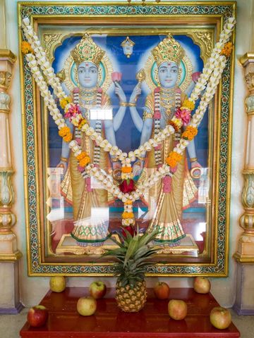 Dar es Salaam Temple Murti Darshan