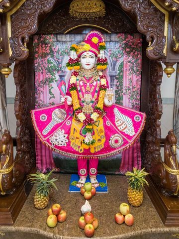 Dar es Salaam Temple Murti Darshan