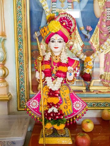 Dar es Salaam Temple Murti Darshan