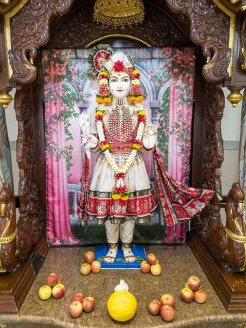 Dar es Salaam Temple Murti Darshan
