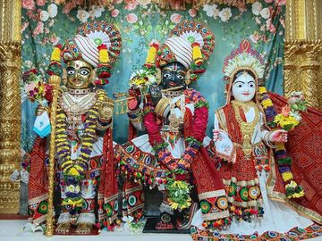 Dholera Temple Murti Darshan