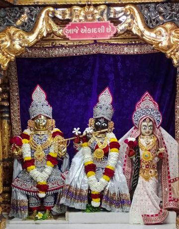 Dholka Temple Murti Darshan
