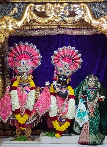 Dholka Temple Murti Darshan