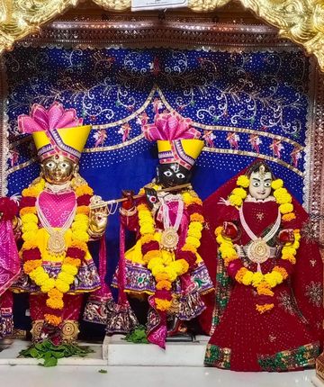 Dholka Temple Murti Darshan