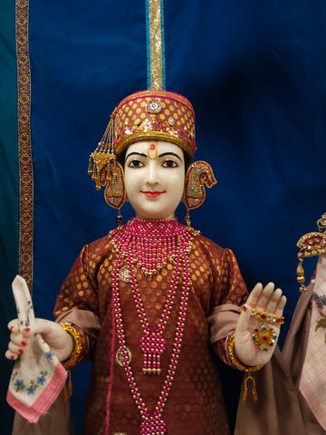 Leicester Temple (ISSO) Murti Darshan