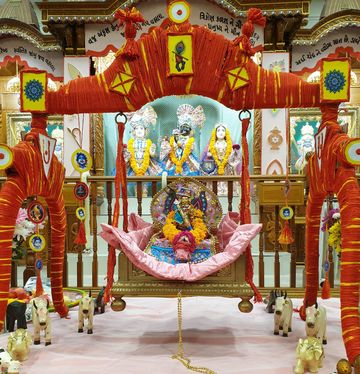 Leicester Temple (ISSO) Murti Darshan