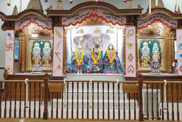 Leicester Temple (ISSO) Murti Darshan