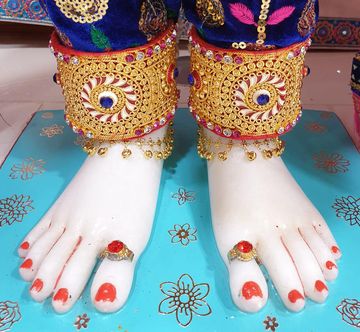 Leicester Temple (ISSO) Murti Darshan