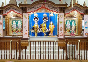 Leicester Temple (ISSO) Murti Darshan