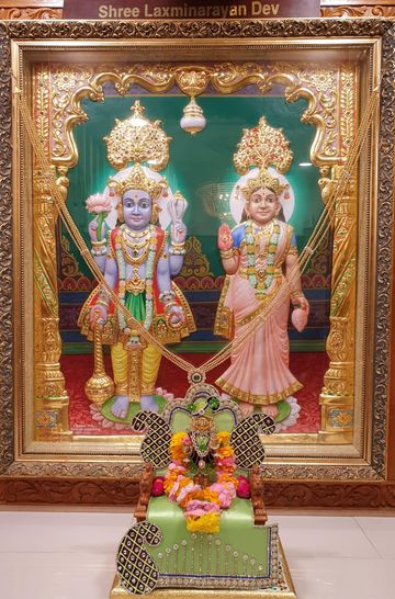 Leicester Temple (ISSO) Murti Darshan