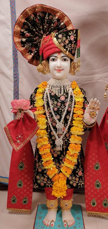 Leicester Temple (ISSO) Murti Darshan