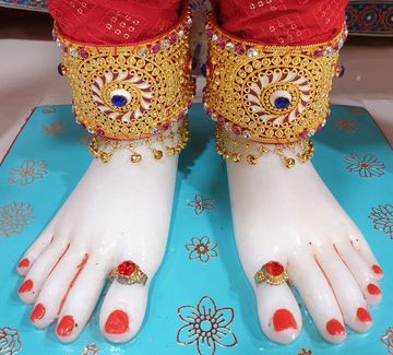 Leicester Temple (ISSO) Murti Darshan
