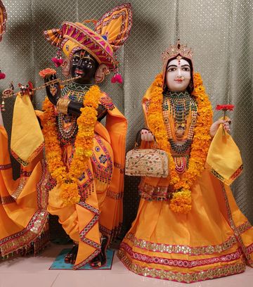 Leicester Temple (ISSO) Murti Darshan