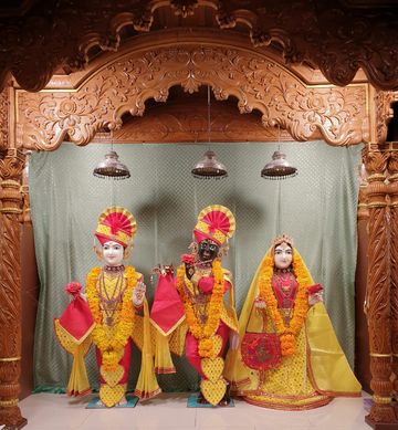 Leicester Temple (ISSO) Murti Darshan