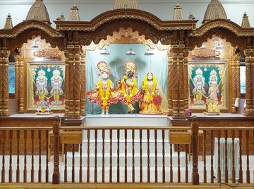 Leicester Temple (ISSO) Murti Darshan