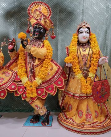 Leicester Temple (ISSO) Murti Darshan