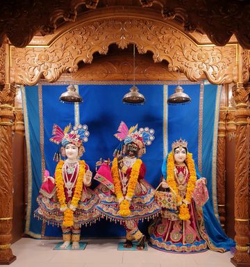 Leicester Temple (ISSO) Murti Darshan