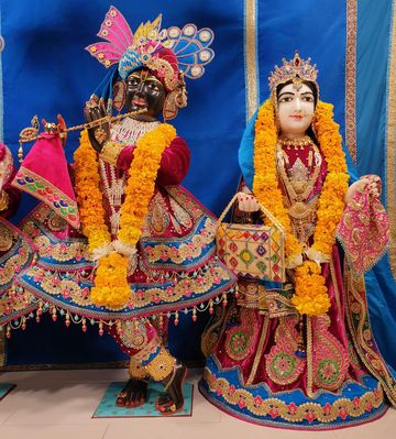 Leicester Temple (ISSO) Murti Darshan