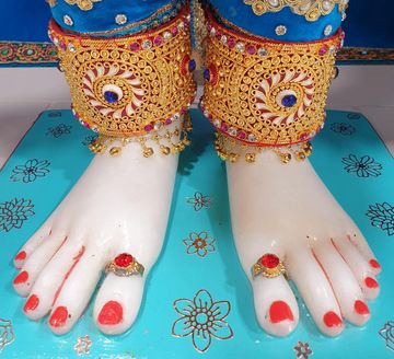 Leicester Temple (ISSO) Murti Darshan