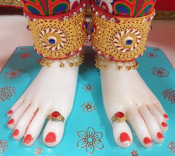 Leicester Temple (ISSO) Murti Darshan