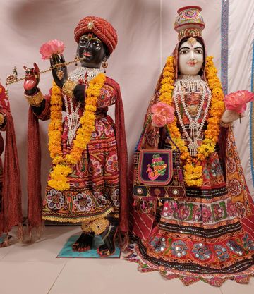 Leicester Temple (ISSO) Murti Darshan