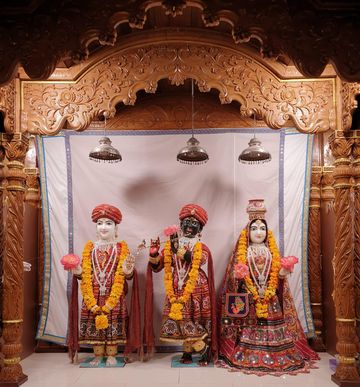 Leicester Temple (ISSO) Murti Darshan