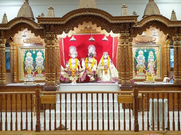 Leicester Temple (ISSO) Murti Darshan