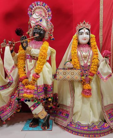 Leicester Temple (ISSO) Murti Darshan