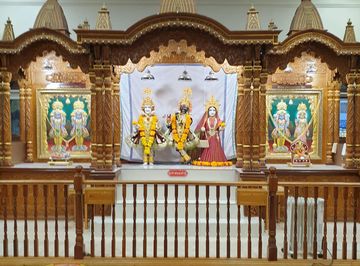 Leicester Temple (ISSO) Murti Darshan