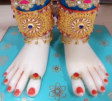 Leicester Temple (ISSO) Murti Darshan