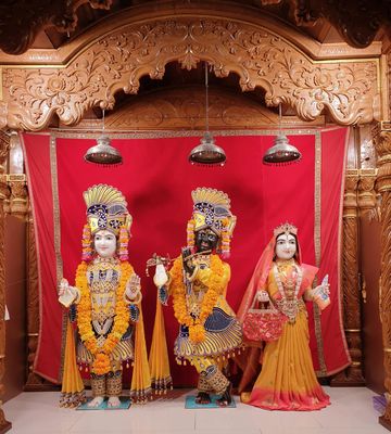 Leicester Temple (ISSO) Murti Darshan