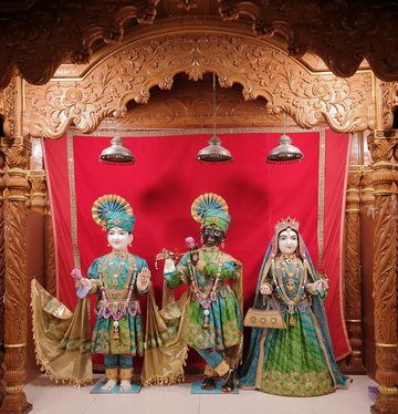 Leicester Temple (ISSO) Murti Darshan