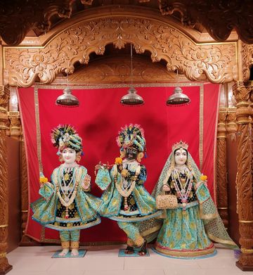 Leicester Temple (ISSO) Murti Darshan