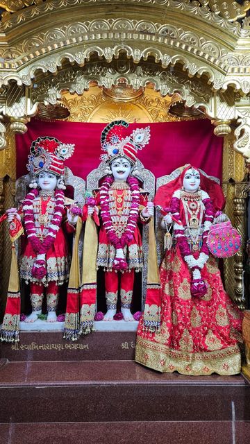 Loj Temple Murti Darshan
