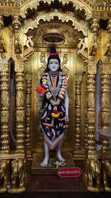Loj Temple Murti Darshan