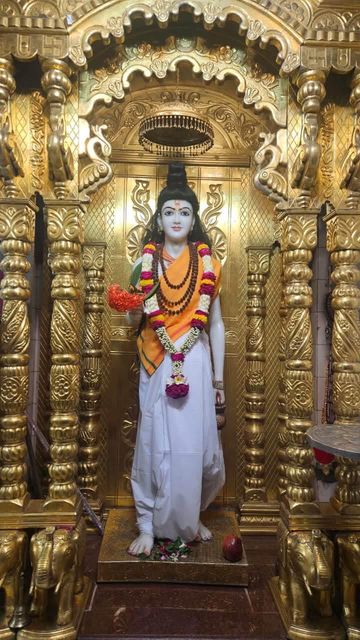 Loj Temple Murti Darshan