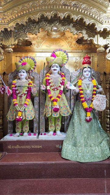 Loj Temple Murti Darshan